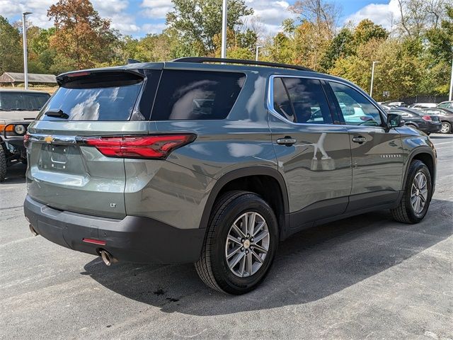 2022 Chevrolet Traverse LT Cloth