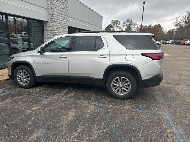 2022 Chevrolet Traverse LT Cloth