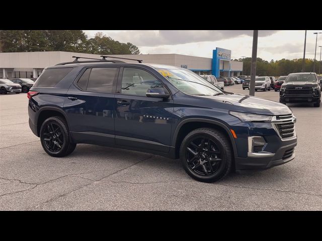 2022 Chevrolet Traverse LT Cloth