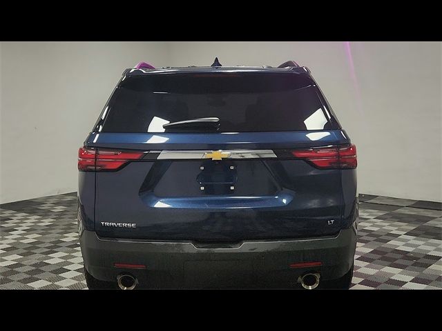 2022 Chevrolet Traverse LT Cloth
