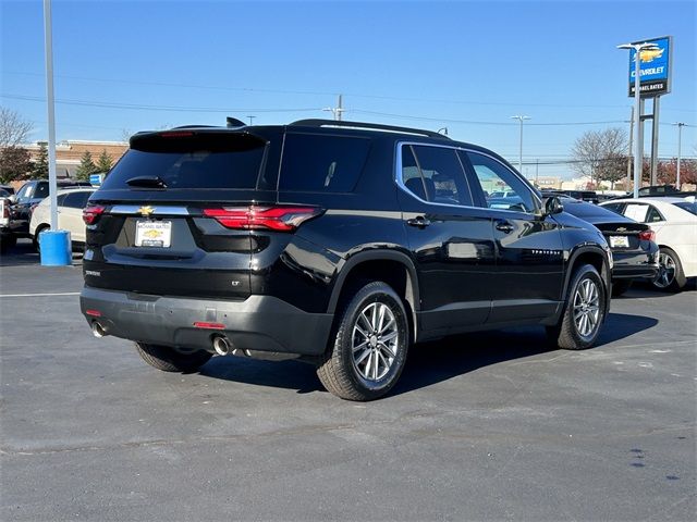 2022 Chevrolet Traverse LT Cloth