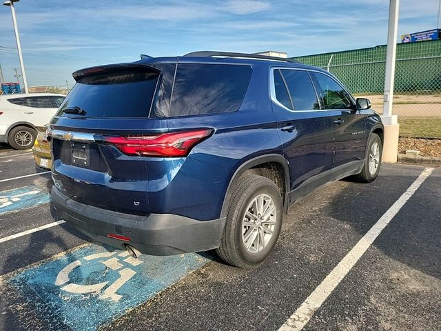 2022 Chevrolet Traverse LT Cloth