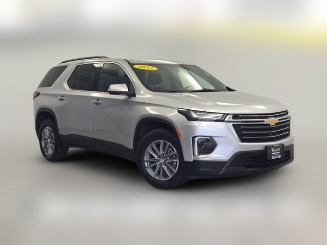 2022 Chevrolet Traverse LT Cloth