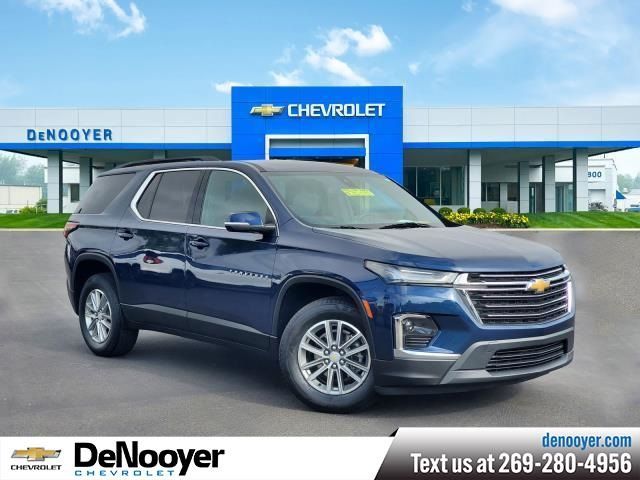 2022 Chevrolet Traverse LT Cloth