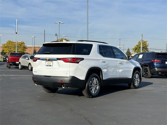 2022 Chevrolet Traverse LT Cloth