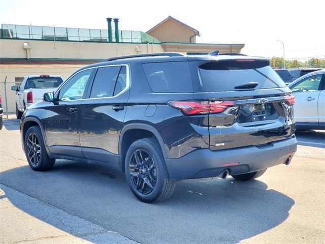 2022 Chevrolet Traverse LT Cloth