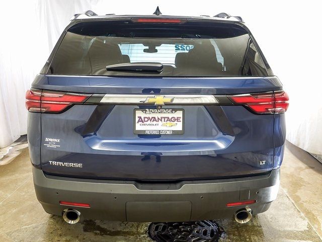 2022 Chevrolet Traverse LT Cloth