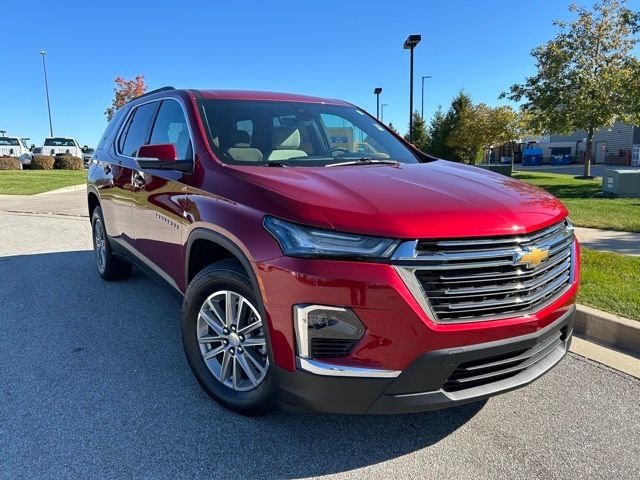 2022 Chevrolet Traverse LT Cloth