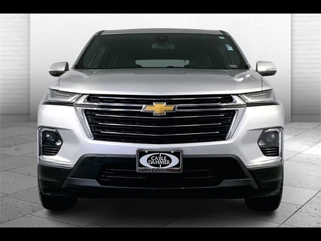 2022 Chevrolet Traverse LT Cloth