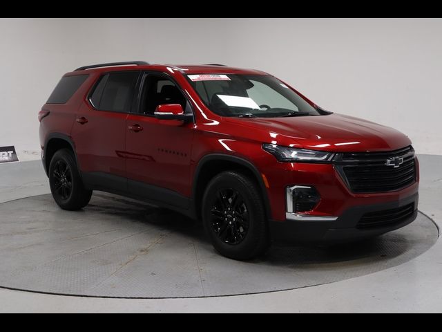 2022 Chevrolet Traverse LT Cloth