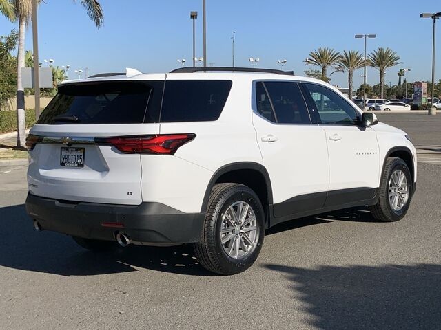 2022 Chevrolet Traverse LT Cloth