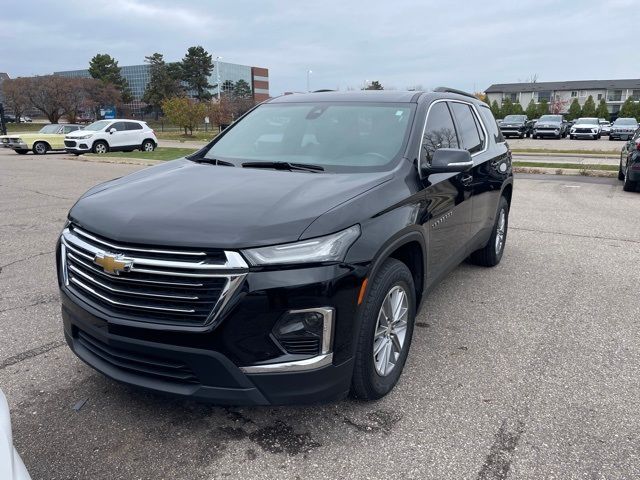 2022 Chevrolet Traverse LT Cloth