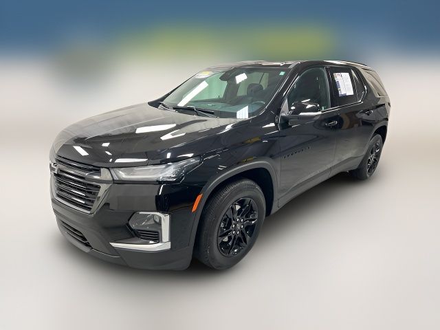 2022 Chevrolet Traverse LT Cloth