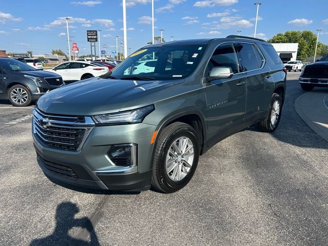 2022 Chevrolet Traverse LT Cloth