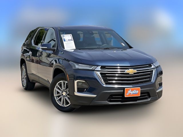 2022 Chevrolet Traverse LT Cloth