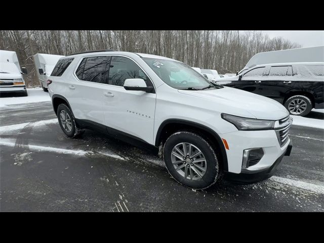 2022 Chevrolet Traverse LT Cloth