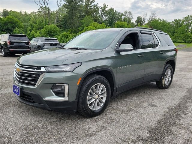 2022 Chevrolet Traverse LT Cloth