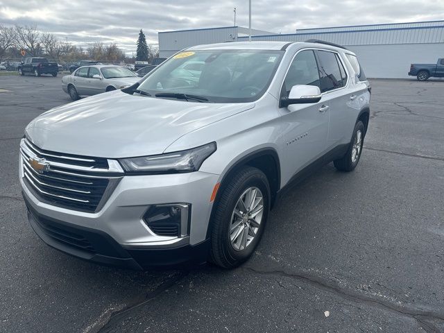 2022 Chevrolet Traverse LT Cloth