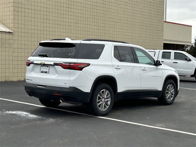 2022 Chevrolet Traverse LT Cloth