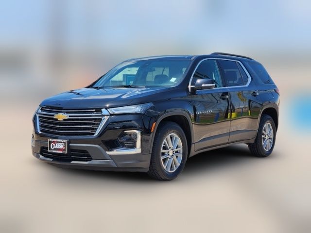 2022 Chevrolet Traverse LT Cloth