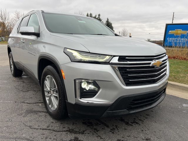 2022 Chevrolet Traverse LT Cloth