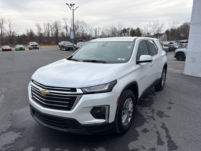 2022 Chevrolet Traverse LT Cloth