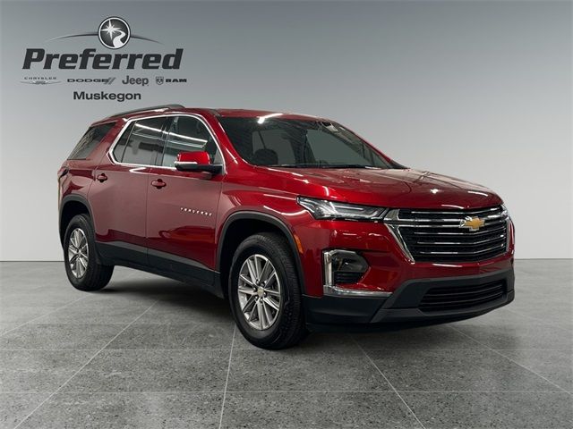 2022 Chevrolet Traverse LT Cloth