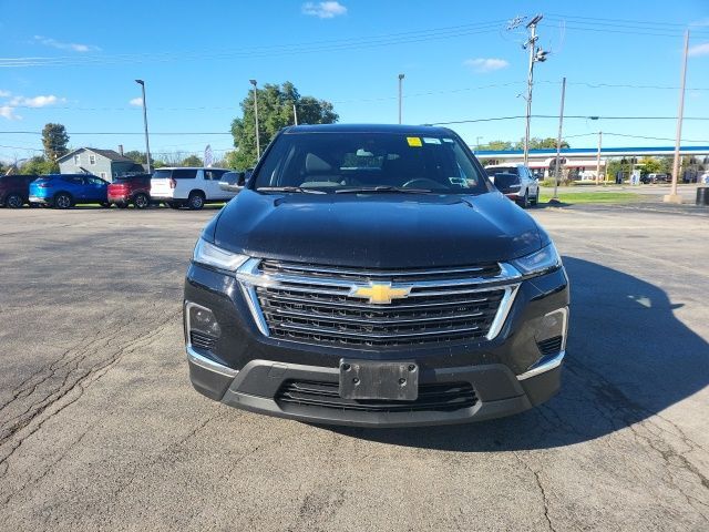 2022 Chevrolet Traverse LT Cloth