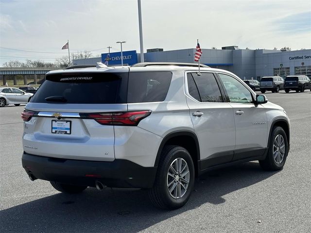 2022 Chevrolet Traverse LT Cloth