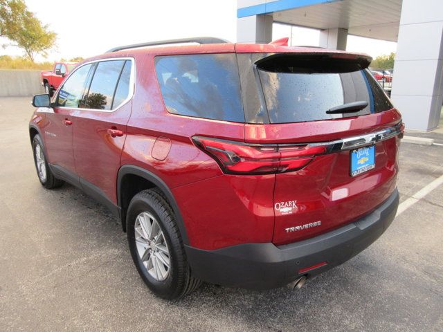 2022 Chevrolet Traverse LT Cloth