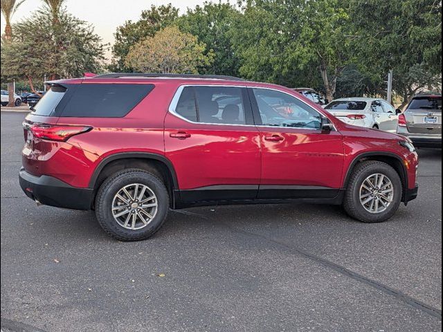 2022 Chevrolet Traverse LT Cloth