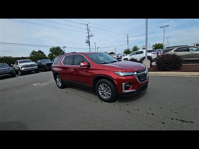 2022 Chevrolet Traverse LT Cloth