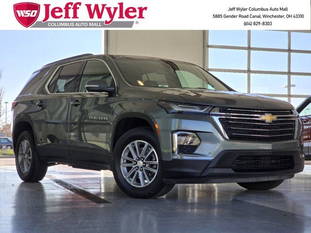 2022 Chevrolet Traverse LT Cloth