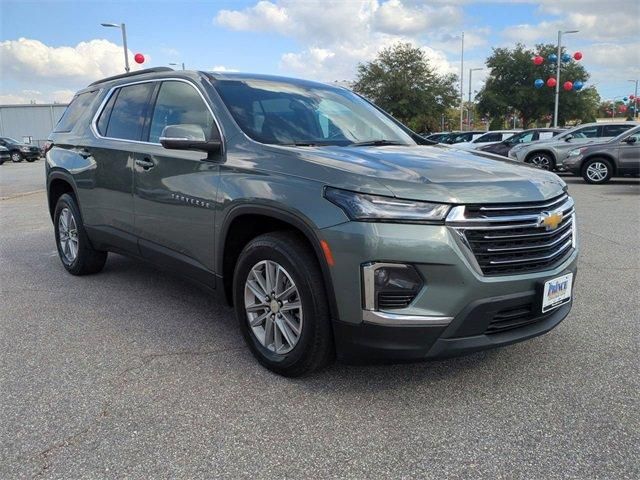 2022 Chevrolet Traverse LT Cloth