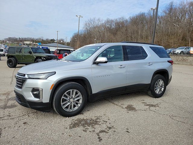 2022 Chevrolet Traverse LT Cloth