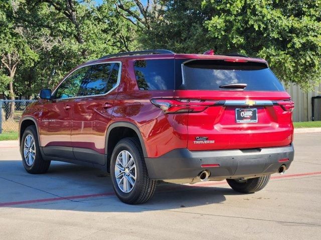 2022 Chevrolet Traverse LT Cloth