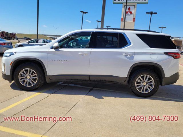 2022 Chevrolet Traverse LT Cloth