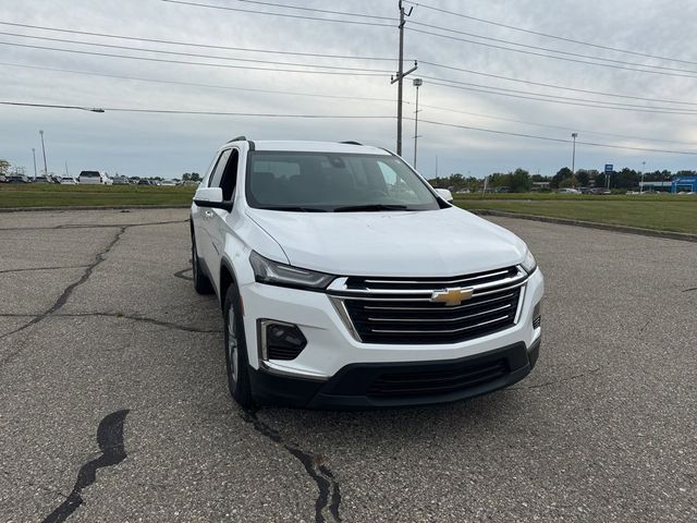 2022 Chevrolet Traverse LT Cloth