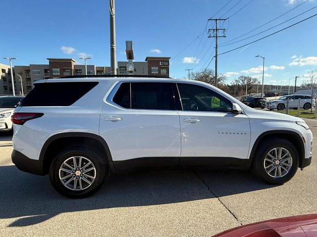 2022 Chevrolet Traverse LT Cloth