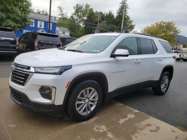 2022 Chevrolet Traverse LT Cloth