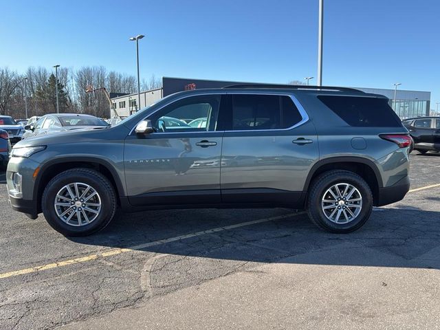 2022 Chevrolet Traverse LT Cloth