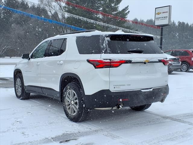 2022 Chevrolet Traverse LT Cloth