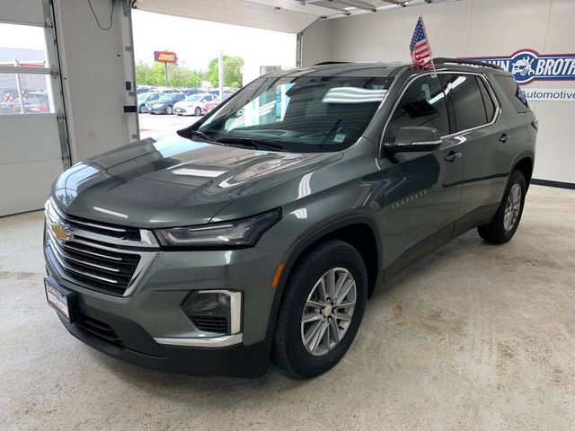 2022 Chevrolet Traverse LT Cloth