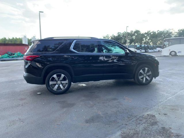 2022 Chevrolet Traverse LT Leather