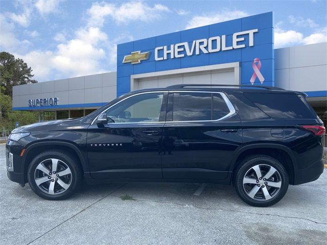 2022 Chevrolet Traverse LT Leather