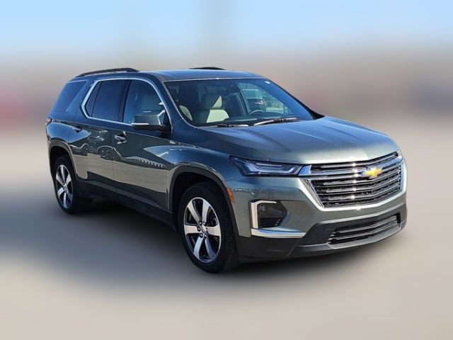 2022 Chevrolet Traverse LT Leather