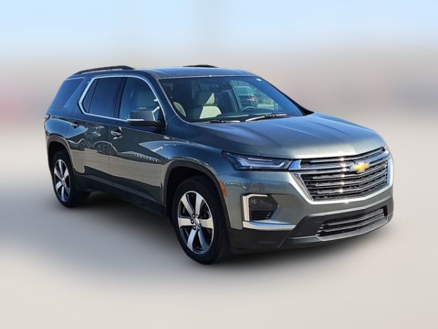 2022 Chevrolet Traverse LT Leather