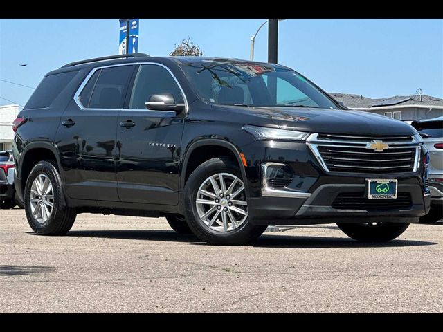 2022 Chevrolet Traverse LT Leather