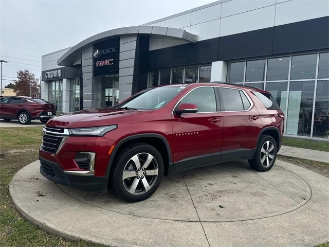 2022 Chevrolet Traverse LT Leather