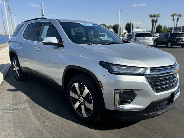 2022 Chevrolet Traverse LT Leather